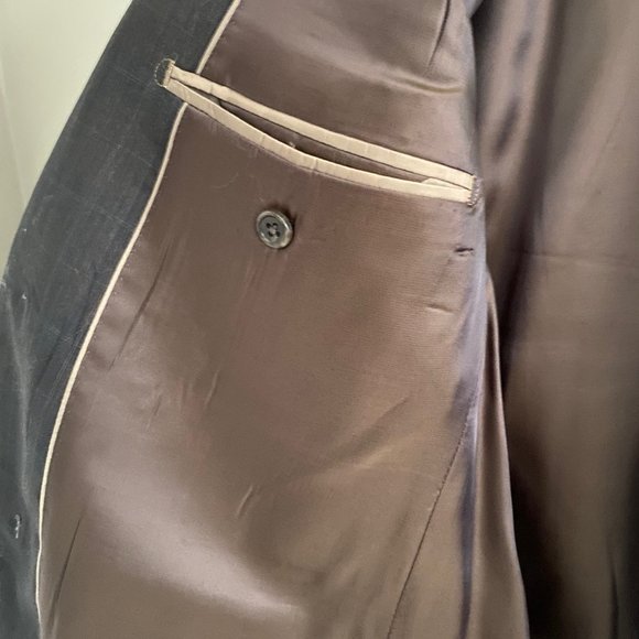 Tallie Men's Suit - Picture 3 of 6